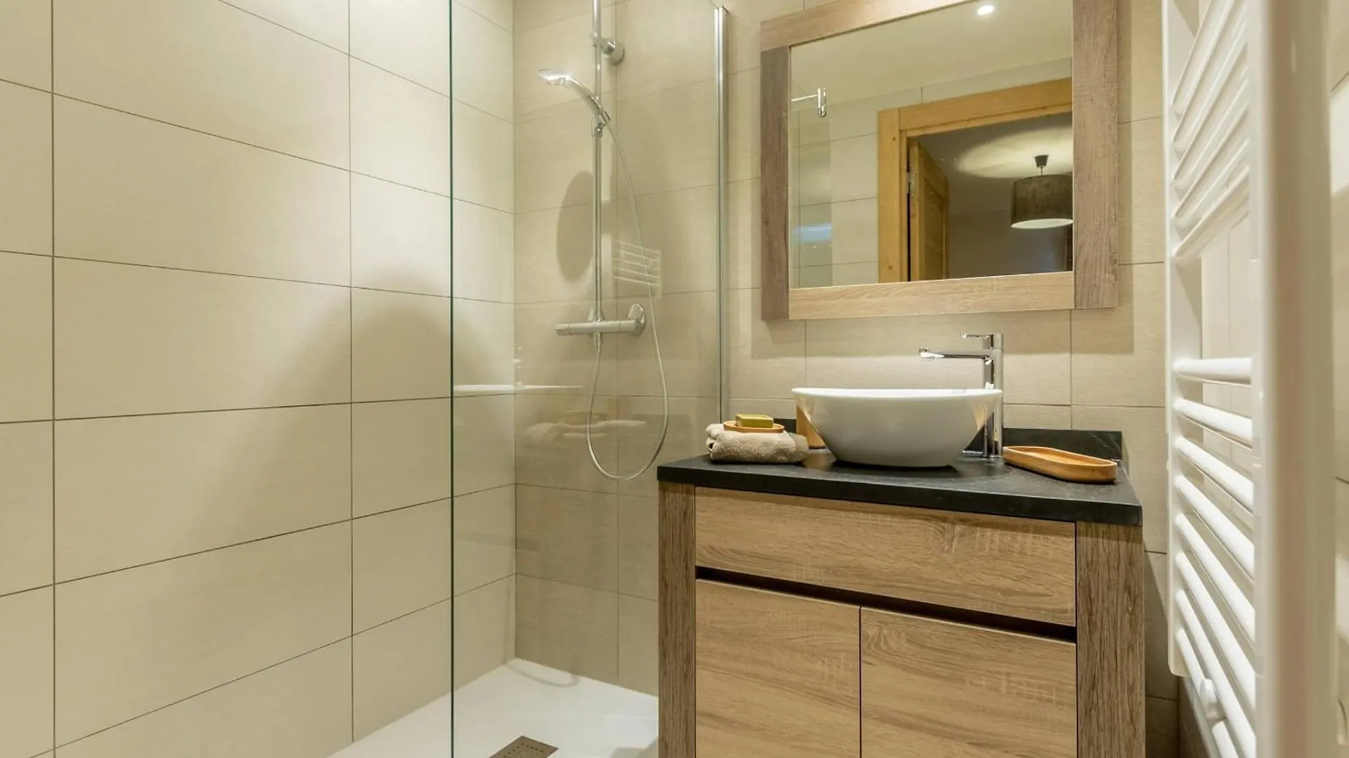 Apartment Appartement 4* Aux Arcs 1600 Avec Piscine, Spa Et Parking - Fr-1-461A-10 Les Arcs